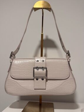 H&M Croc-Embossed Shoulder Bag in Ivory